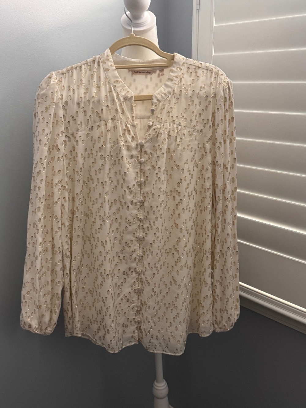Soft Surroundings Cream and Gold Blouse Size L